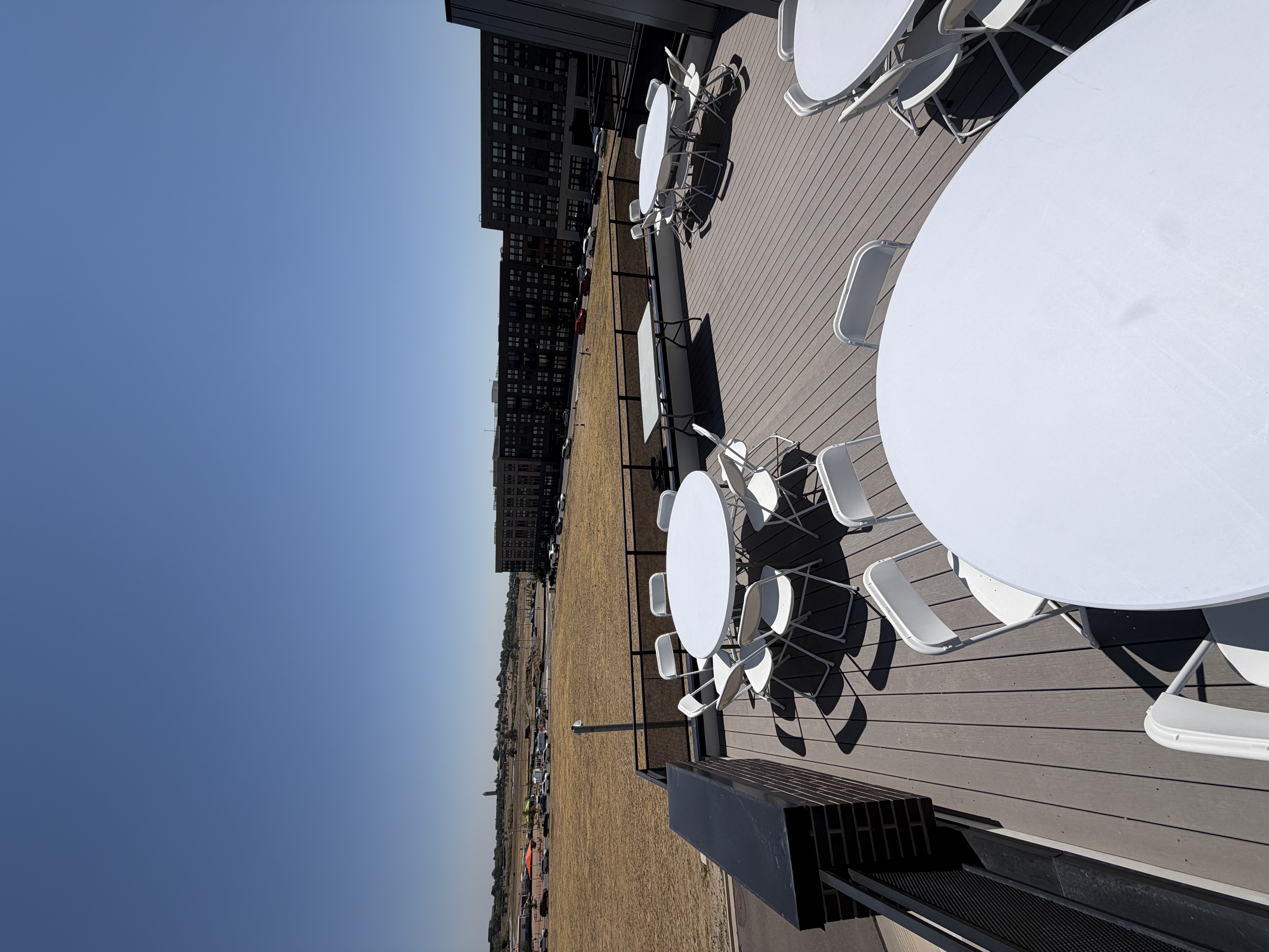 How to Plan a Rooftop Family Reunion in Denver